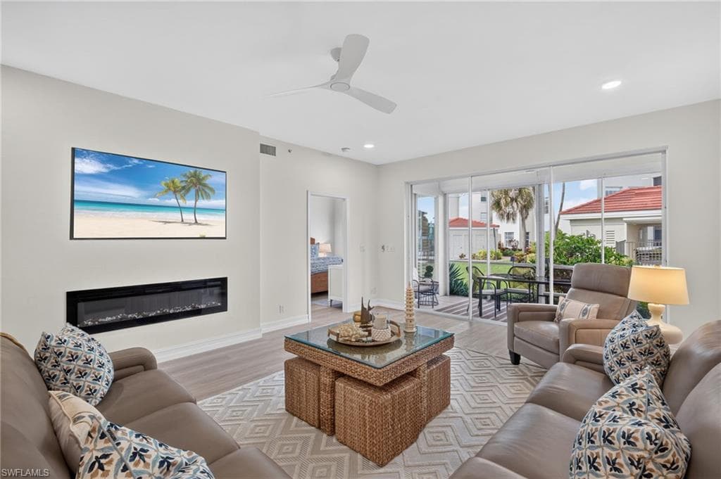 3554 Haldeman Creek Dr #111, Naples, photo 2