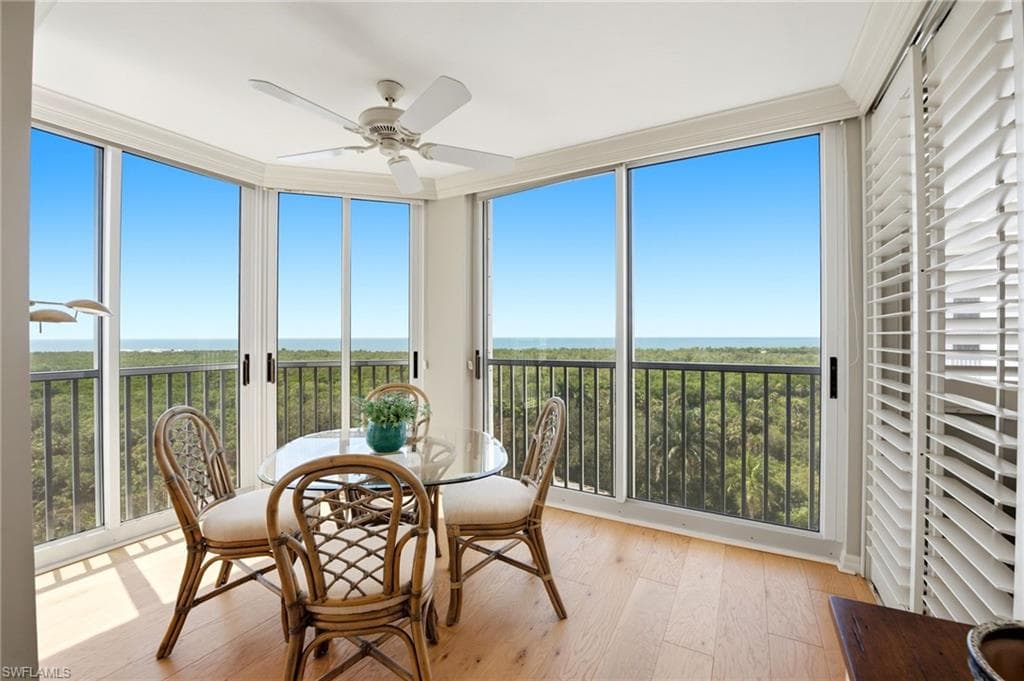 6361 Pelican Bay Blvd #802, Naples, photo 2