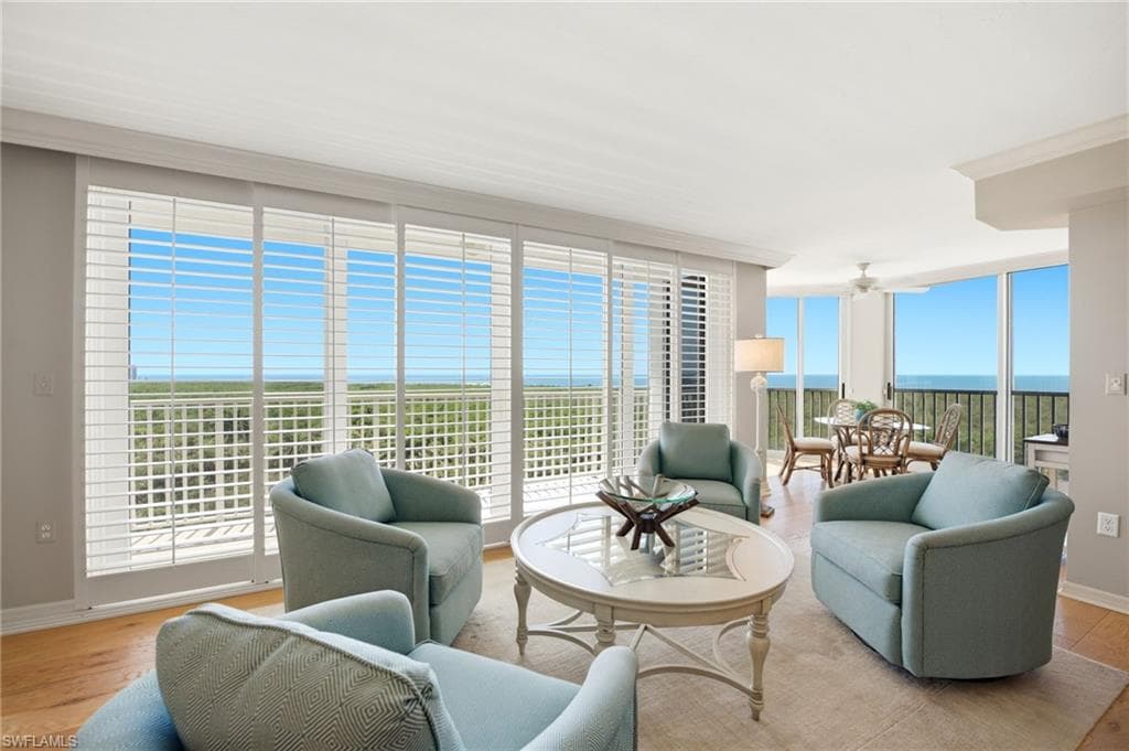 6361 Pelican Bay Blvd #802, Naples, photo 3