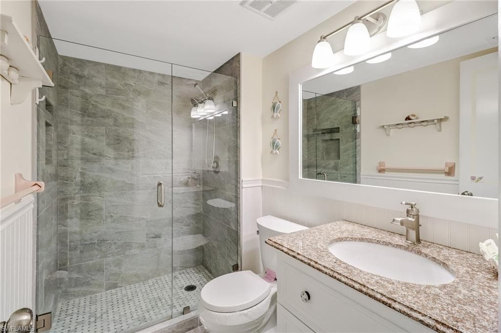 5 High Point Cir #211, Naples, photo 2