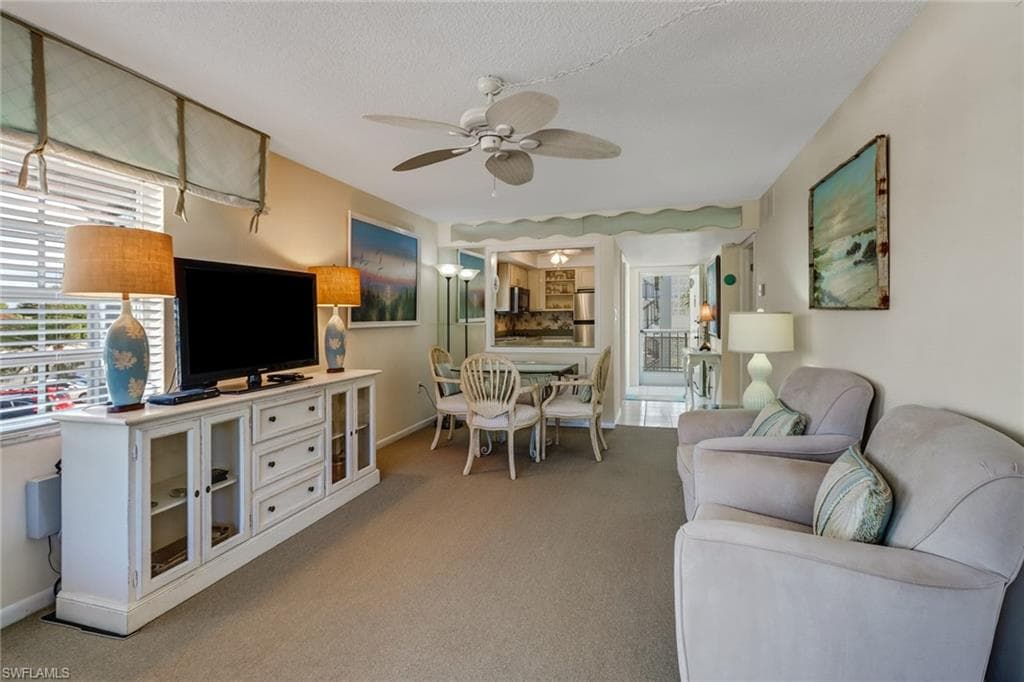 5 High Point Cir #211, Naples