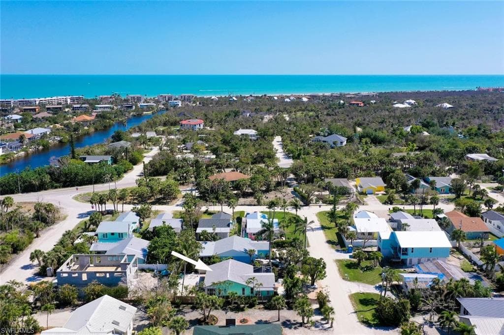 534 Piedmont Rd, Sanibel, photo 2