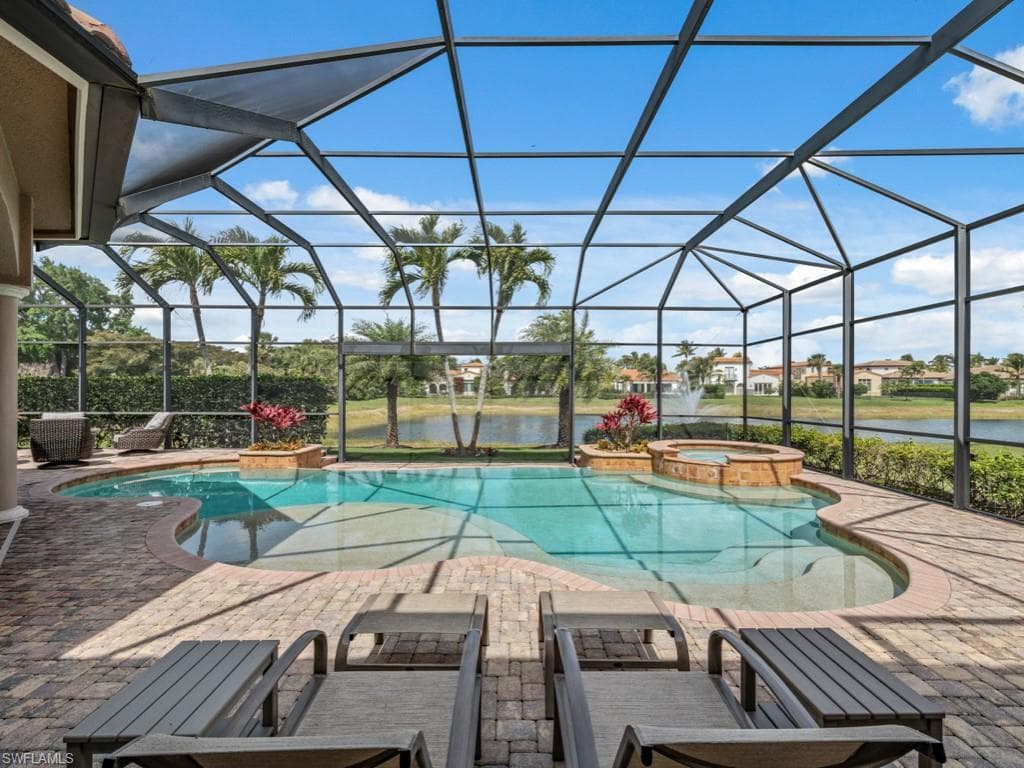 16509 Cellini Ln, Naples