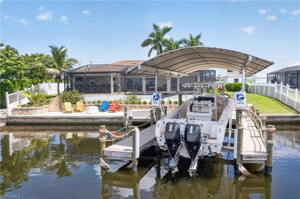 8 36th Ave, Cape Coral, photo 2