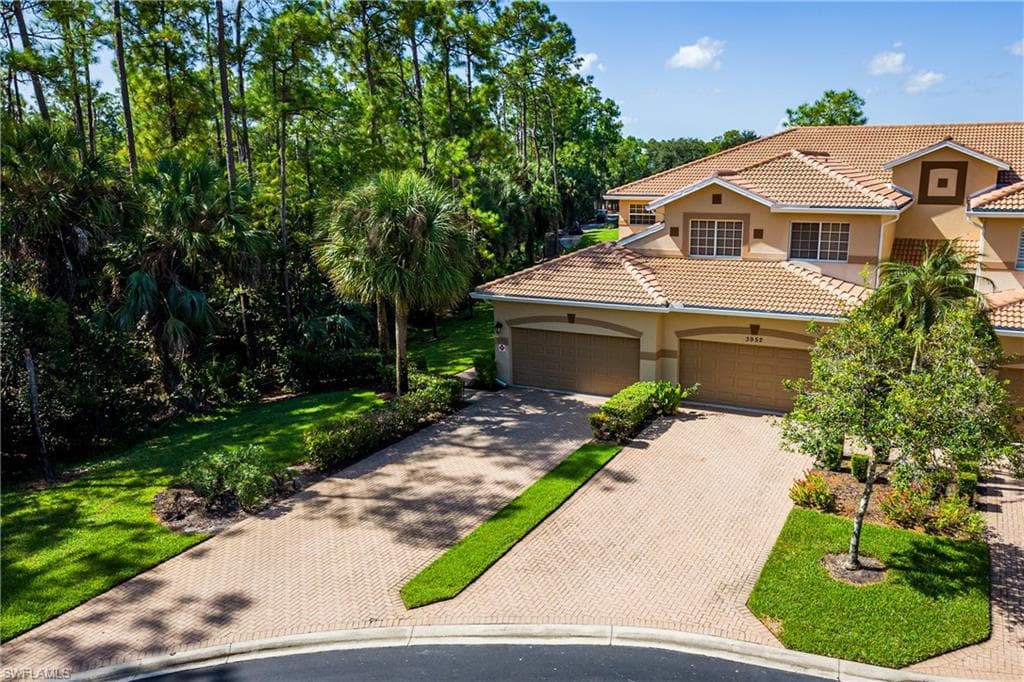 3952 Forest Glen Blvd #101, Naples, photo 2