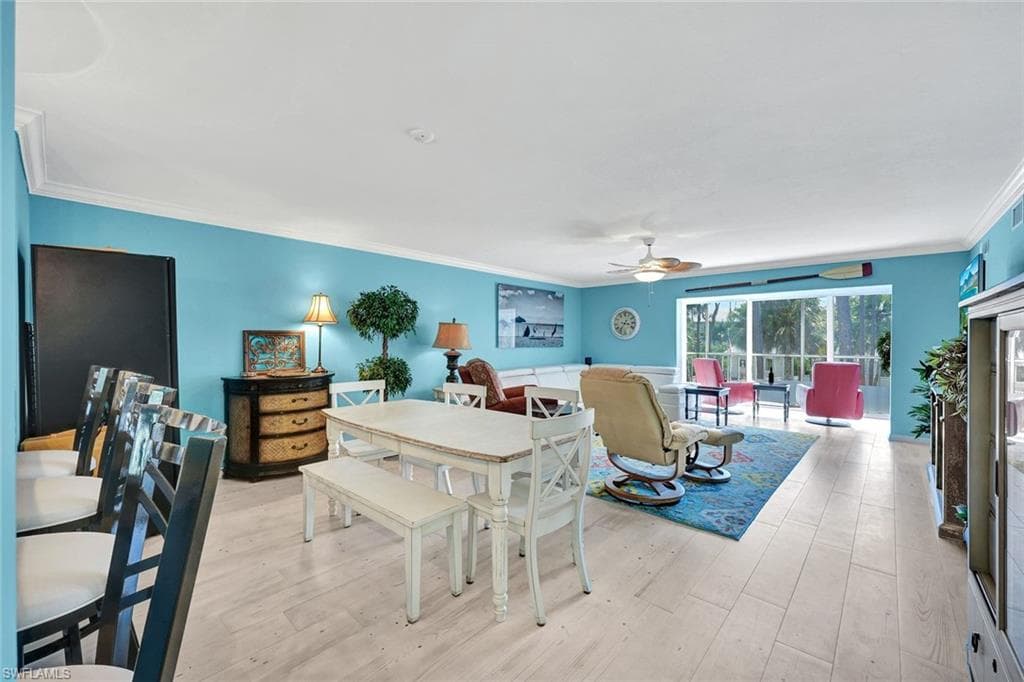 3072 Sandpiper Bay Cir #m204, Naples, photo 3