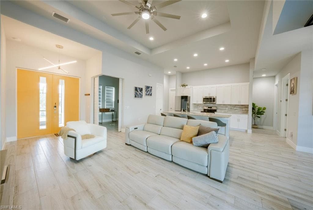 333 31st Ave, Cape Coral, photo 2
