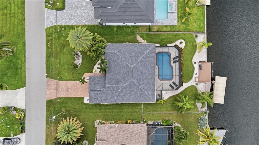1327 17th St, Cape Coral