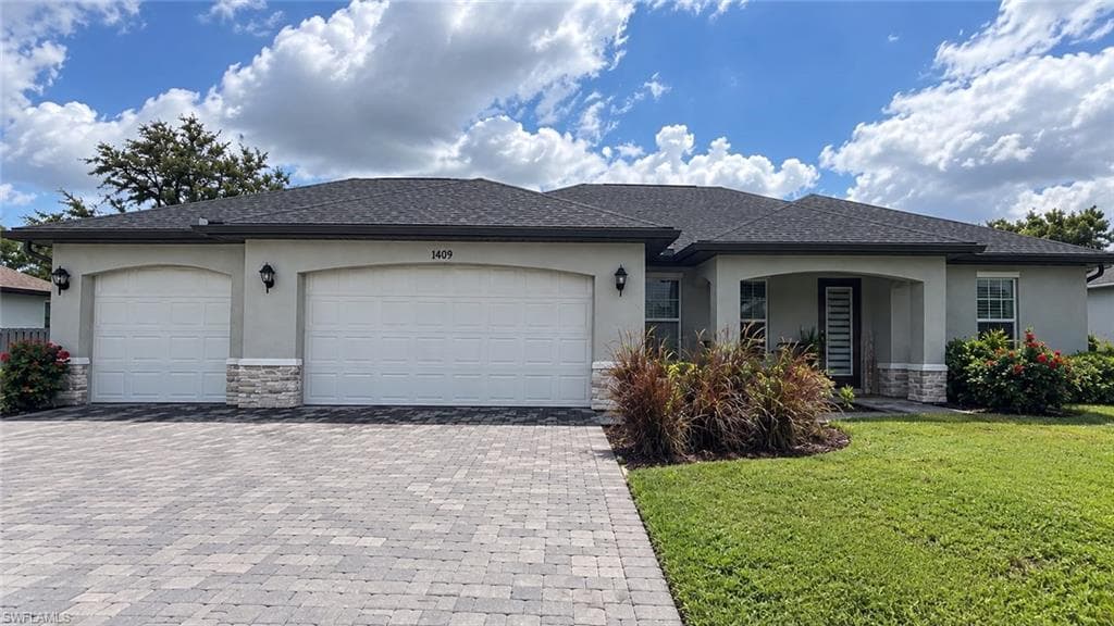1409 19th Pl, Cape Coral