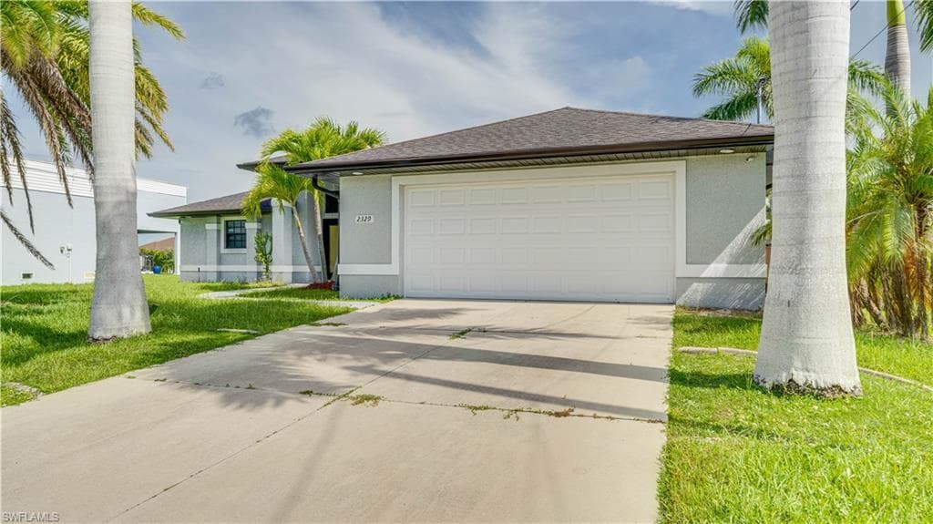 2329 32nd St, Cape Coral, photo 2