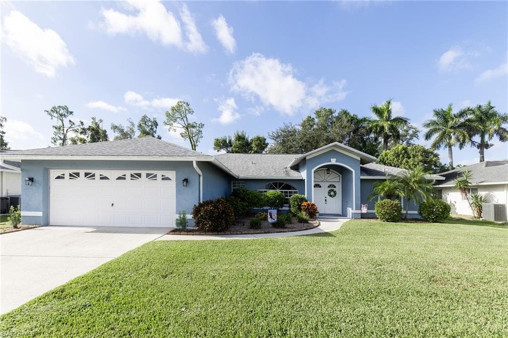 6408 Emerald Pines Cir, Fort Myers, photo 2