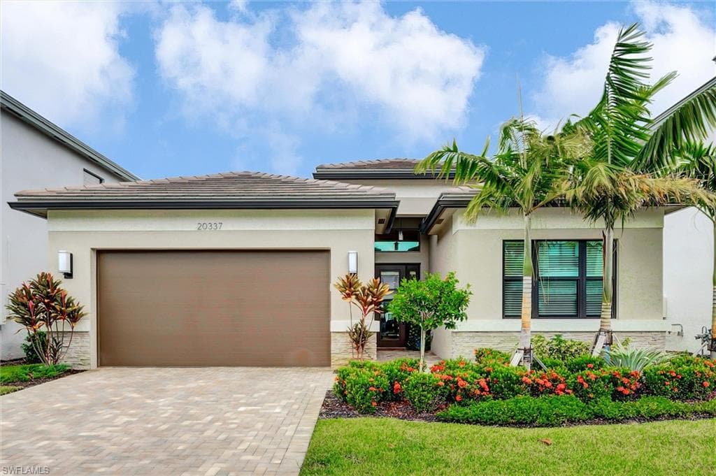 20337 Fair Oak Ln, Estero