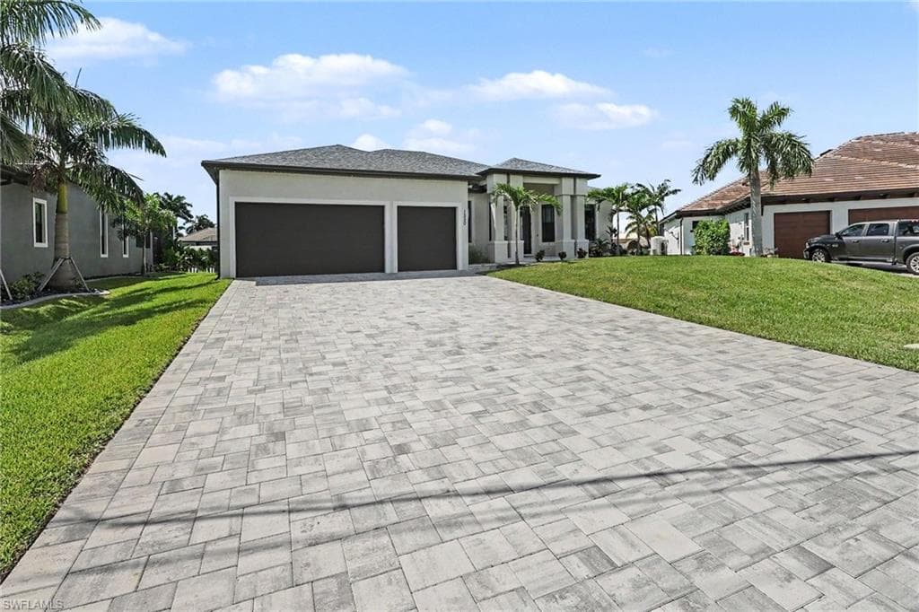 1250 38th Pl, Cape Coral, photo 2