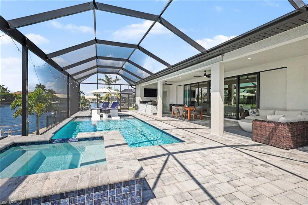 1250 38th Pl, Cape Coral, photo 3