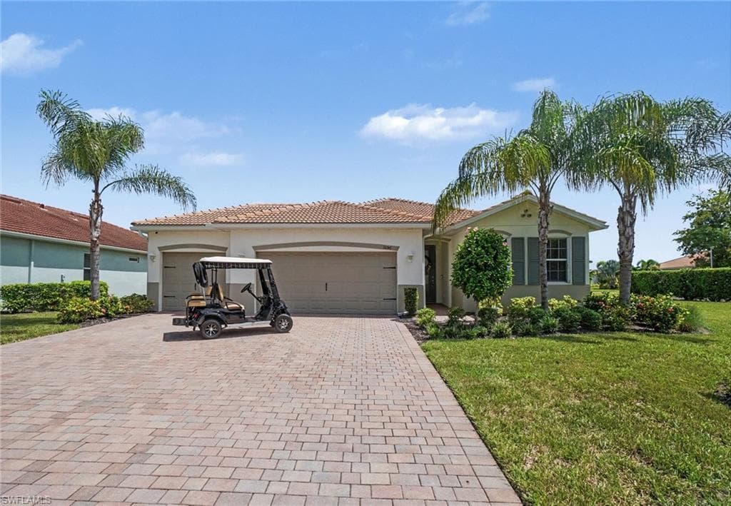 3156 Apple Blossom Dr, Alva, photo 2