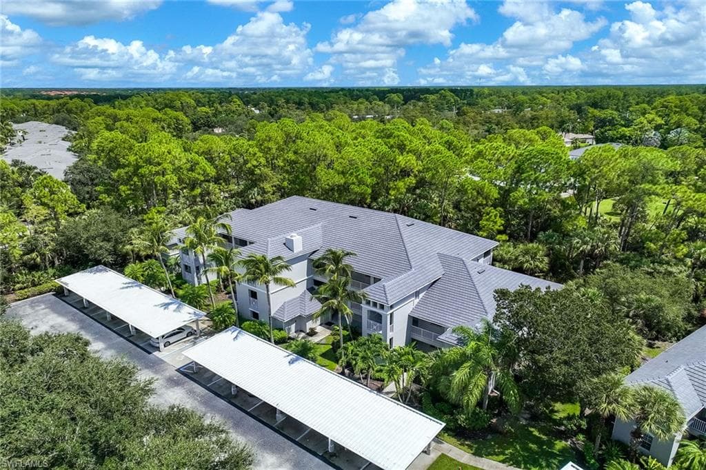 1886 Tarpon Bay Dr #204, Naples, photo 2