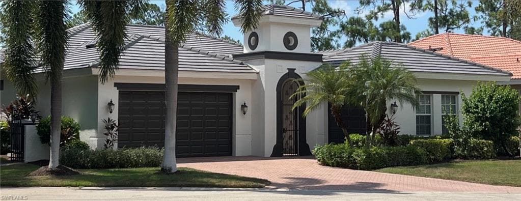 28290 L Burton Fletcher Ct, Bonita Springs