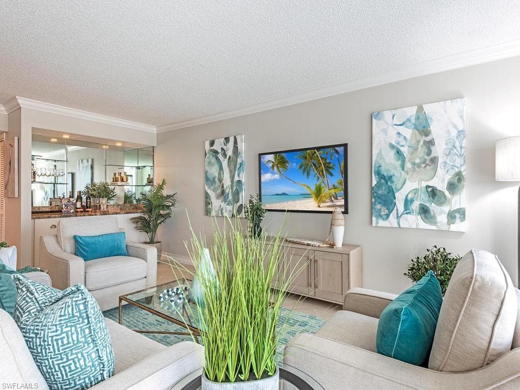 4401 Gulf Shore Blvd #604, Naples, photo 2