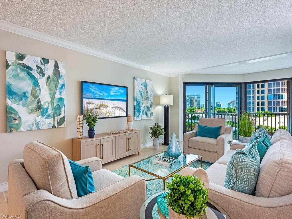 4401 Gulf Shore Blvd #604, Naples