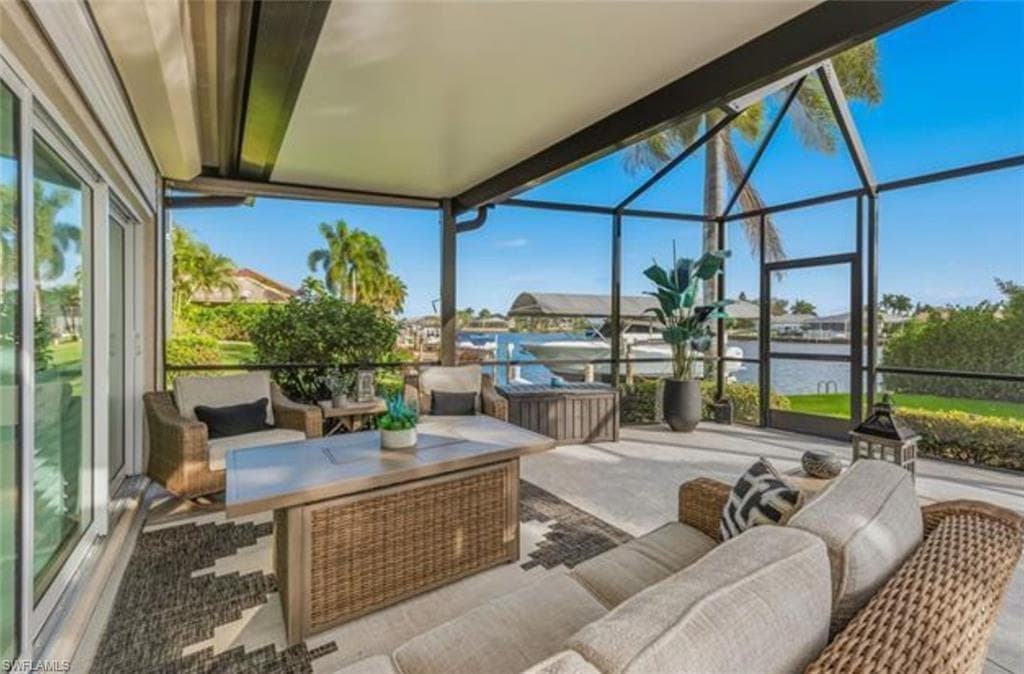 123 Newport Dr, Naples, photo 2