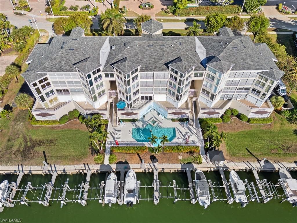 870 Collier Ct #406, Marco Island