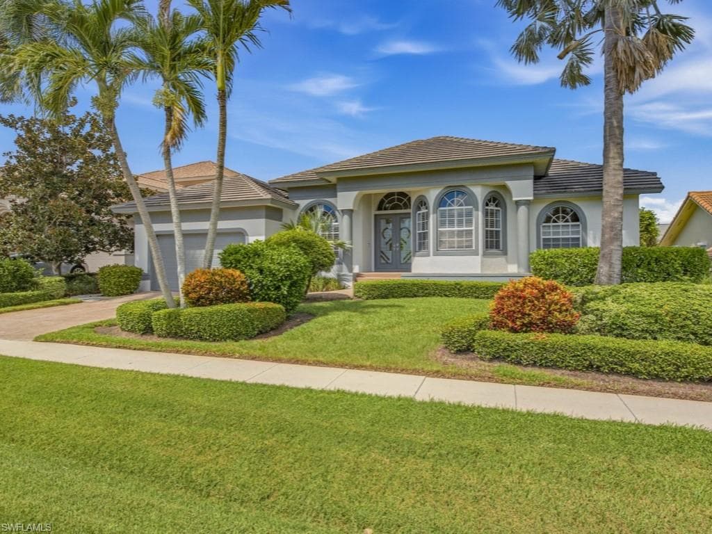 980 Fieldstone Dr, Marco Island