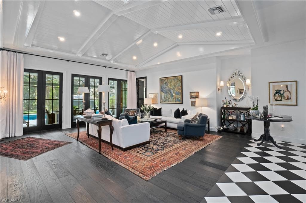 10810 Goodwin St, Bonita Springs, photo 2