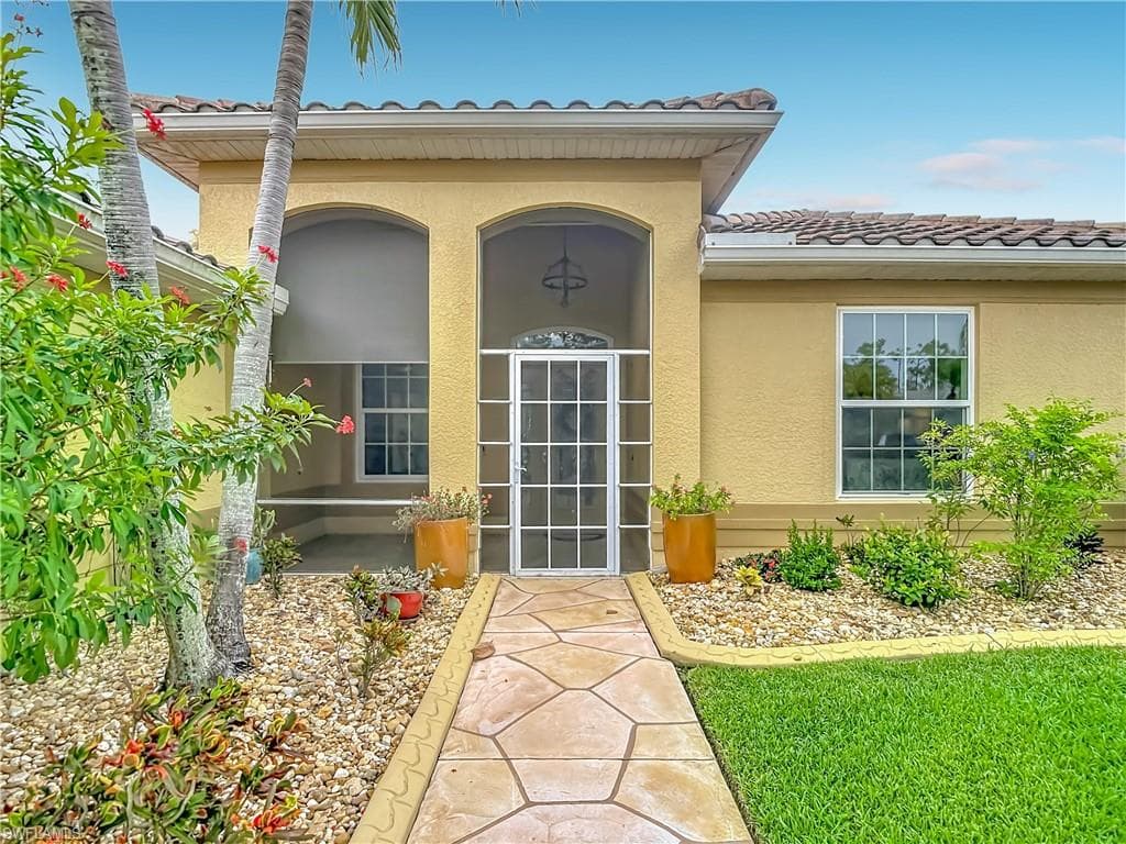 20630 Dennisport Ln, North Fort Myers, photo 2