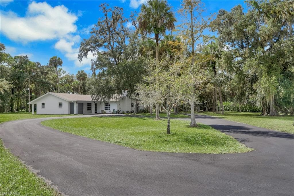 241 20th St, Naples, photo 3