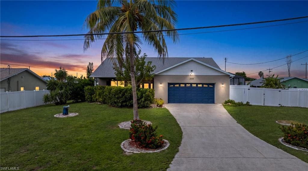 1520 15th Pl, Cape Coral