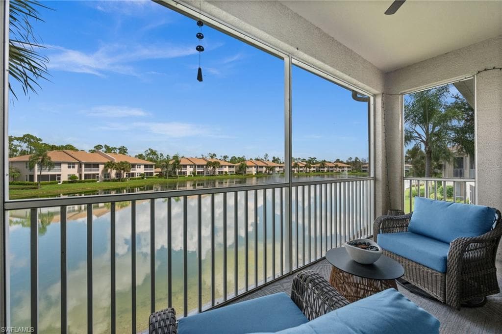 6295 Wilshire Pines Cir #607, Naples