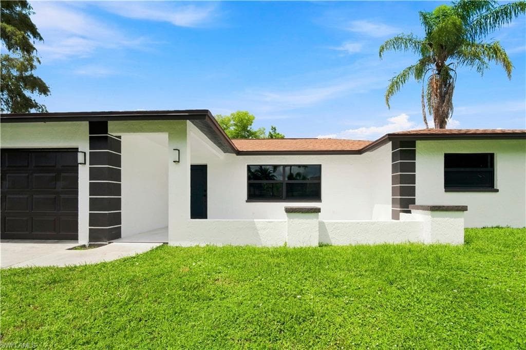 3055 53rd St, Naples