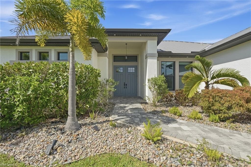 3315 1st St, Cape Coral, photo 2
