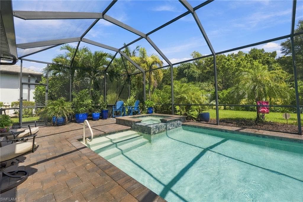 2324 Grenadines Way, Naples, photo 3