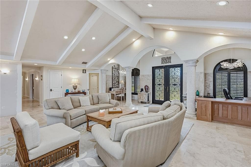 850 Copeland Dr, Marco Island, photo 3