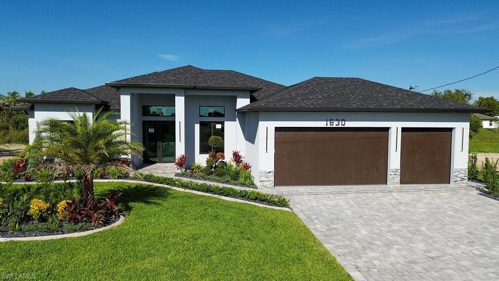 1630 13th Pl, Cape Coral