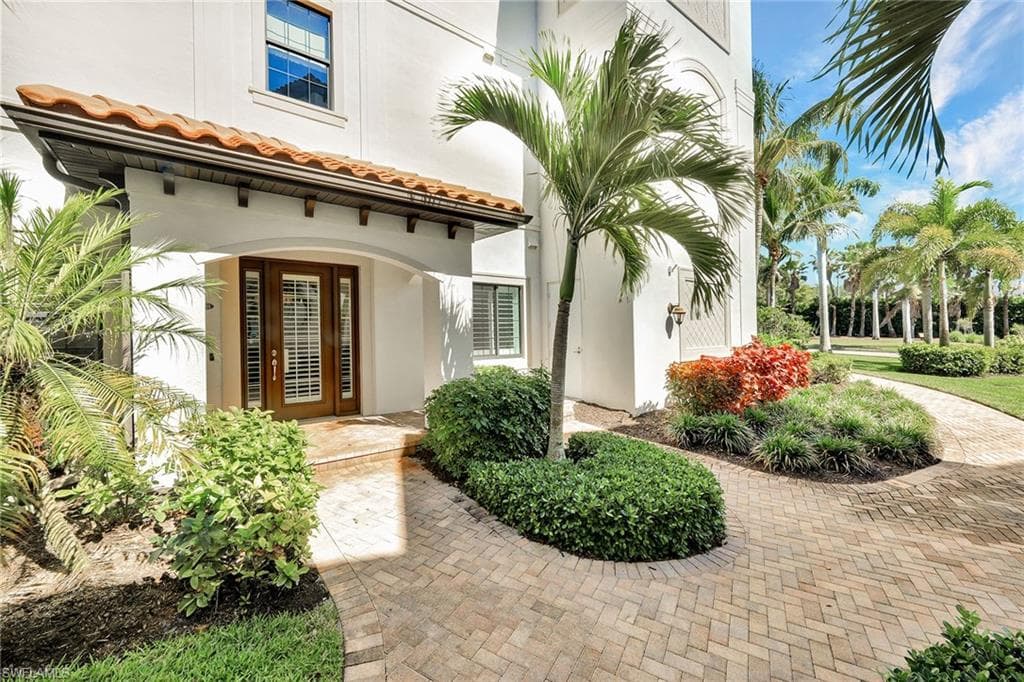 4560 Colony Villas Dr #1701, Bonita Springs