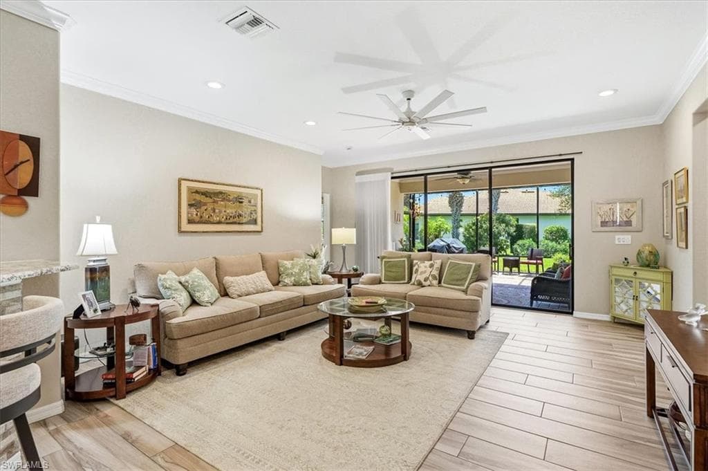 20503 Black Tree Ln, Estero, photo 3