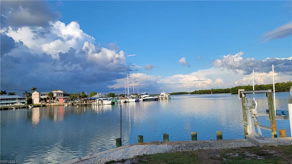 125 Pago Pago Dr, Naples, photo 3