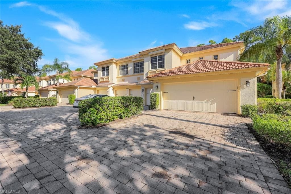 26413 Lucky Stone Rd #202, Bonita Springs, photo 2