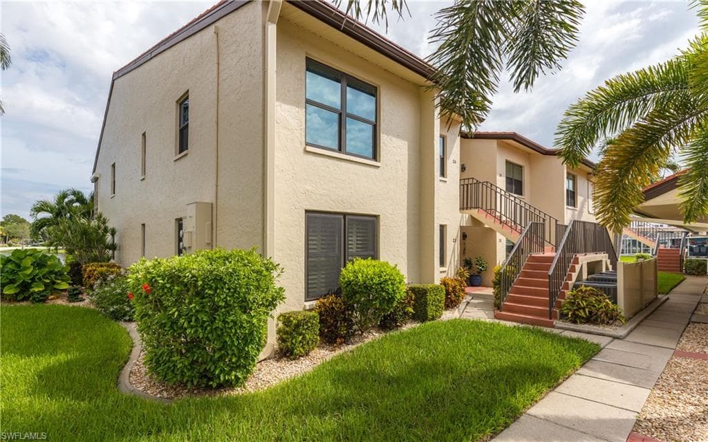 5121 Sunnybrook Ct #26, Cape Coral