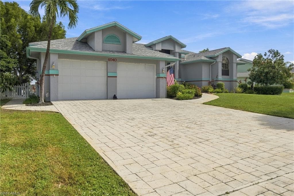 6040 Lake Grasmere Way, Fort Myers, photo 3