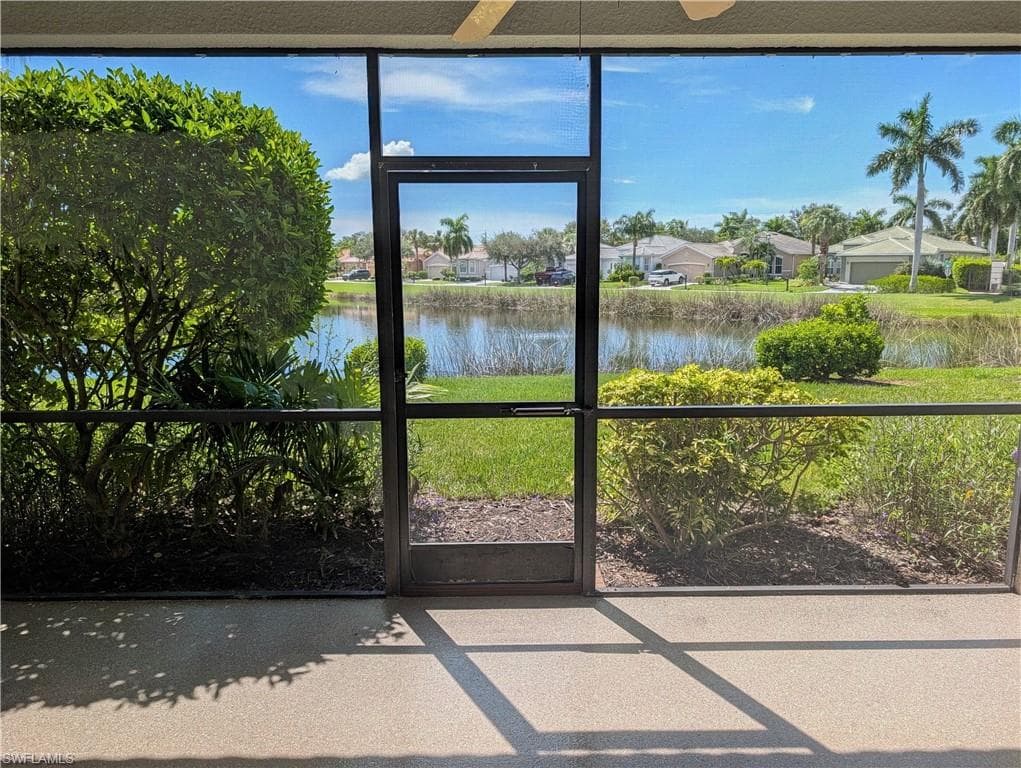 13945 Village Creek Dr, Fort Myers, photo 3