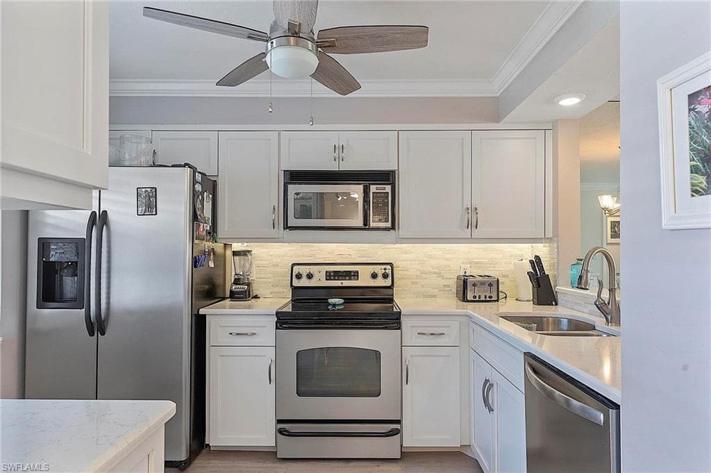 1051 Foxfire Ln #307, Naples, photo 2
