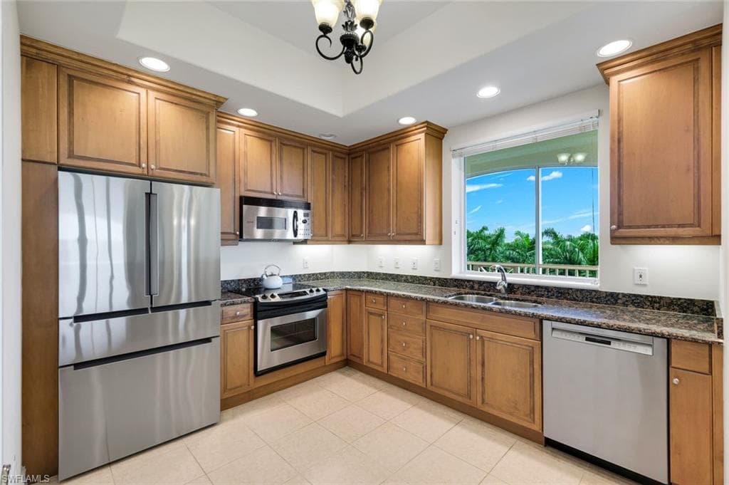2748 Tiburon Blvd #c502, Ventanas at Tiburon