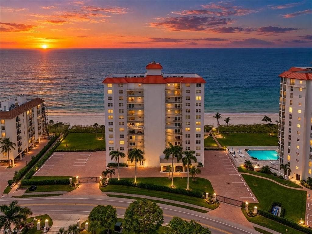 10691 Gulf Shore Dr #200, Naples, photo 2