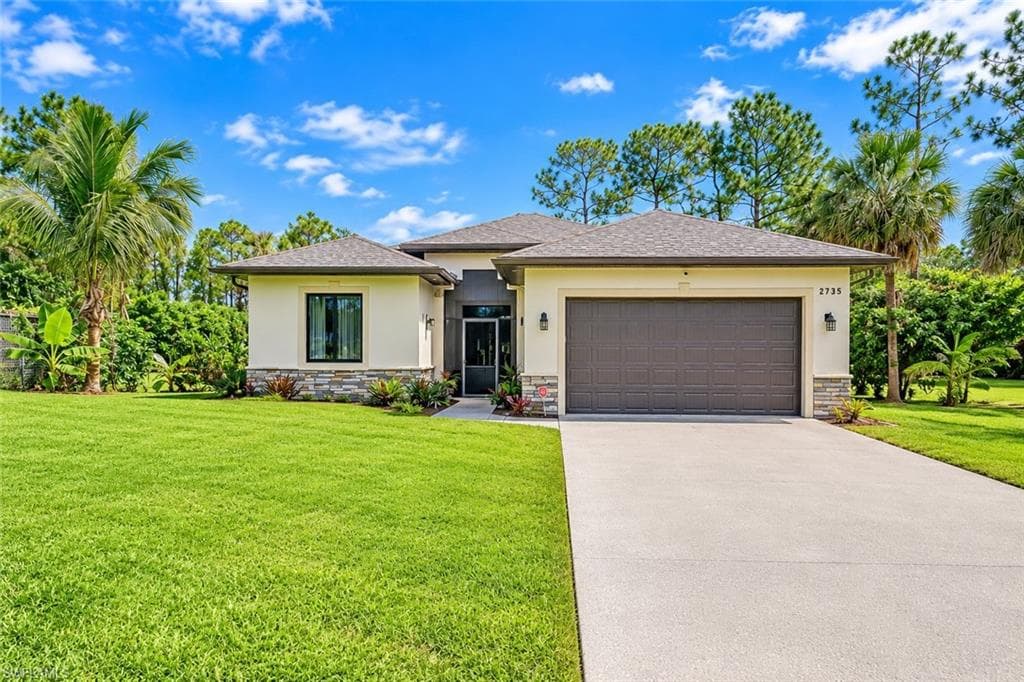 2735 12th Ave, Naples