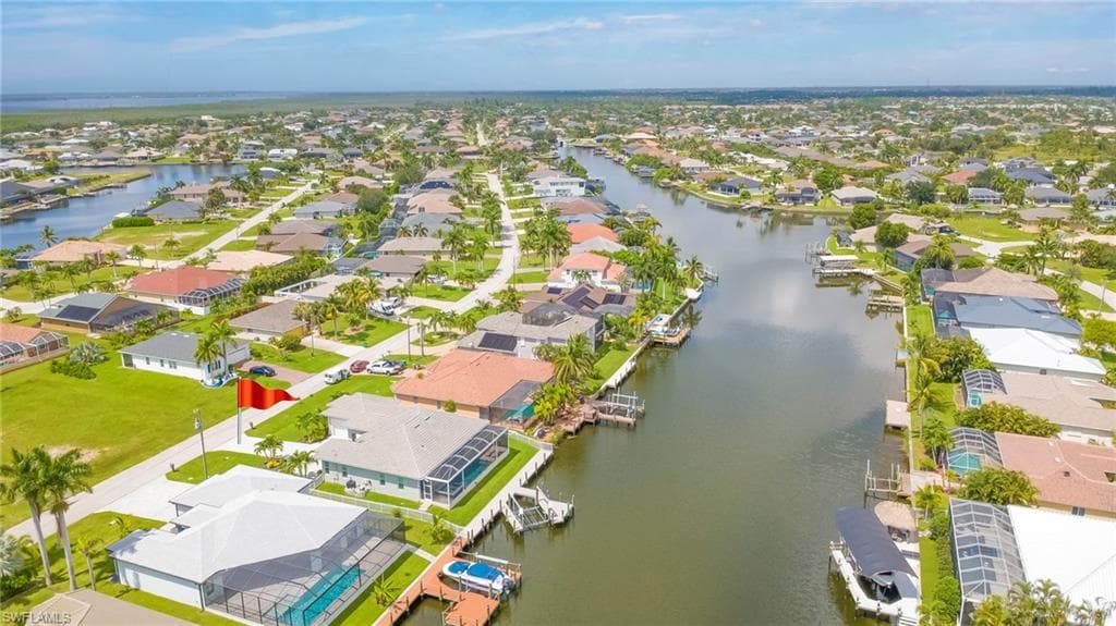 3117 26th Pl, Cape Coral, photo 2