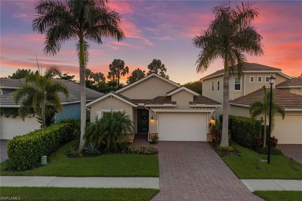14544 Stern Way, Naples