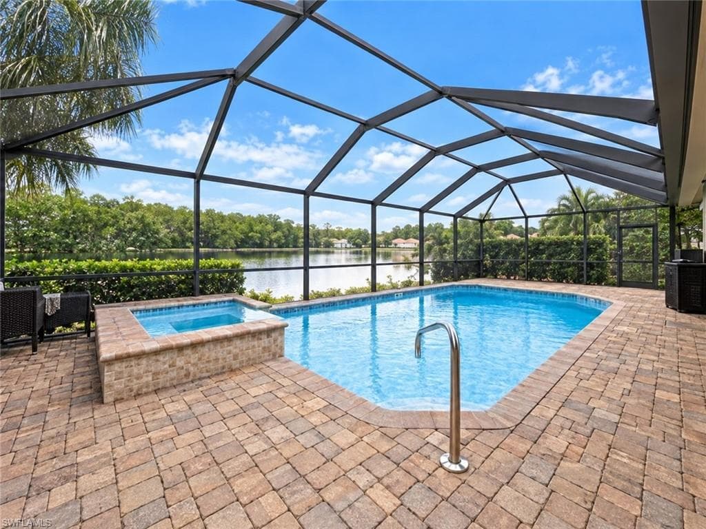 19101 Cypress View Dr, Fort Myers